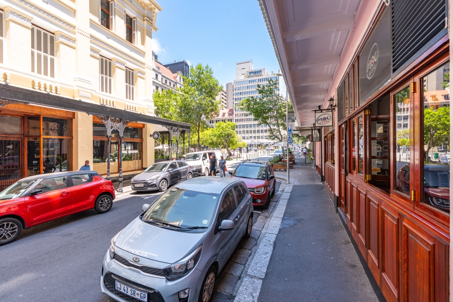 1 Bedroom Property for Sale in Cape Town City Centre Western Cape